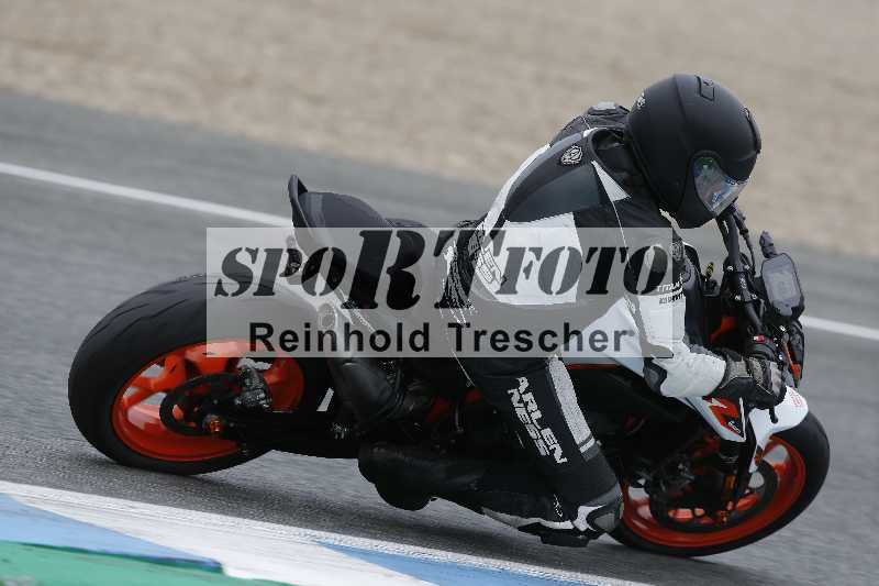 /Archiv-2025/02 28.-31.01.2025 Moto Center Thun Jerez/gruen-green/4